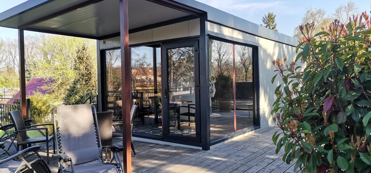 No Stress Panzio-Pizzeria-Sporttabor Bed & Breakfast Harkany Exterior photo